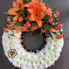 Wolves Based Wreath Ring